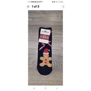 Northeast Outfitters Women's Cozy Cabin Boot Socks With Non-Slip Grips Size 5-10